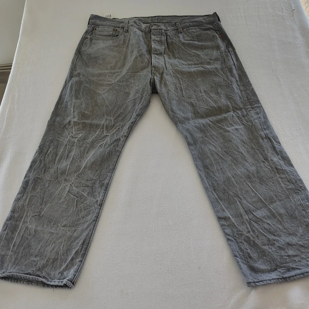 Levis 501 Jeans Mens 44x30 Gray Wash Denim‎ Straight Leg Classic Button Fly